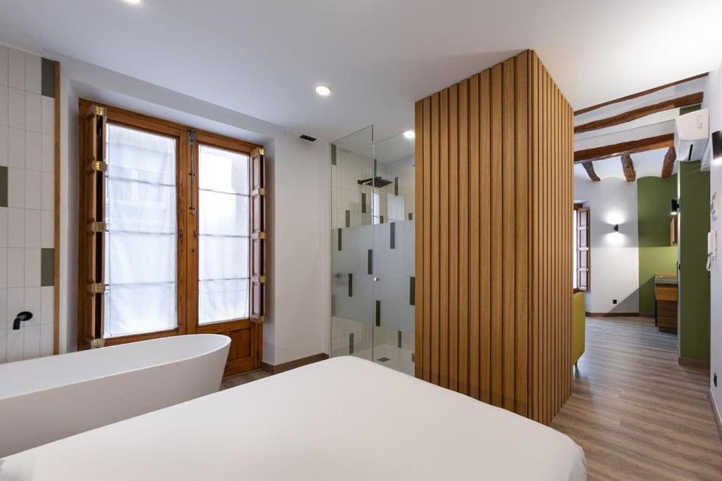 Precioso Loft Con Banera De Isla Lägenhet Alcoy Exteriör bild